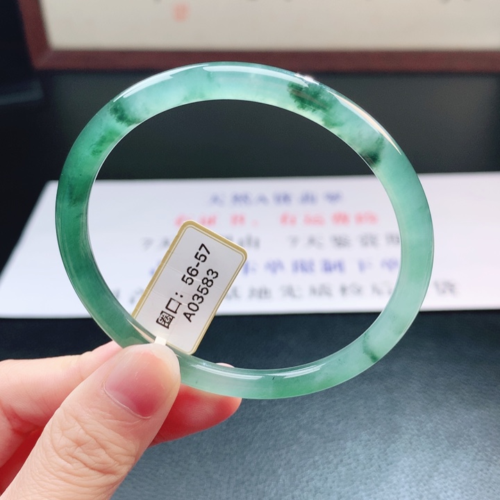 翡翠未镶嵌手镯翡翠手镯27