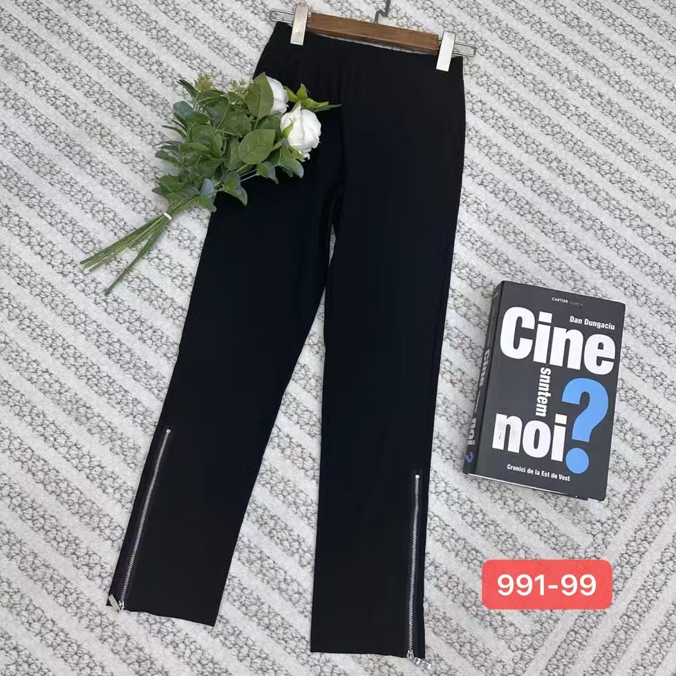 【香香家/潮服】显瘦百搭拉链黑色小脚裤