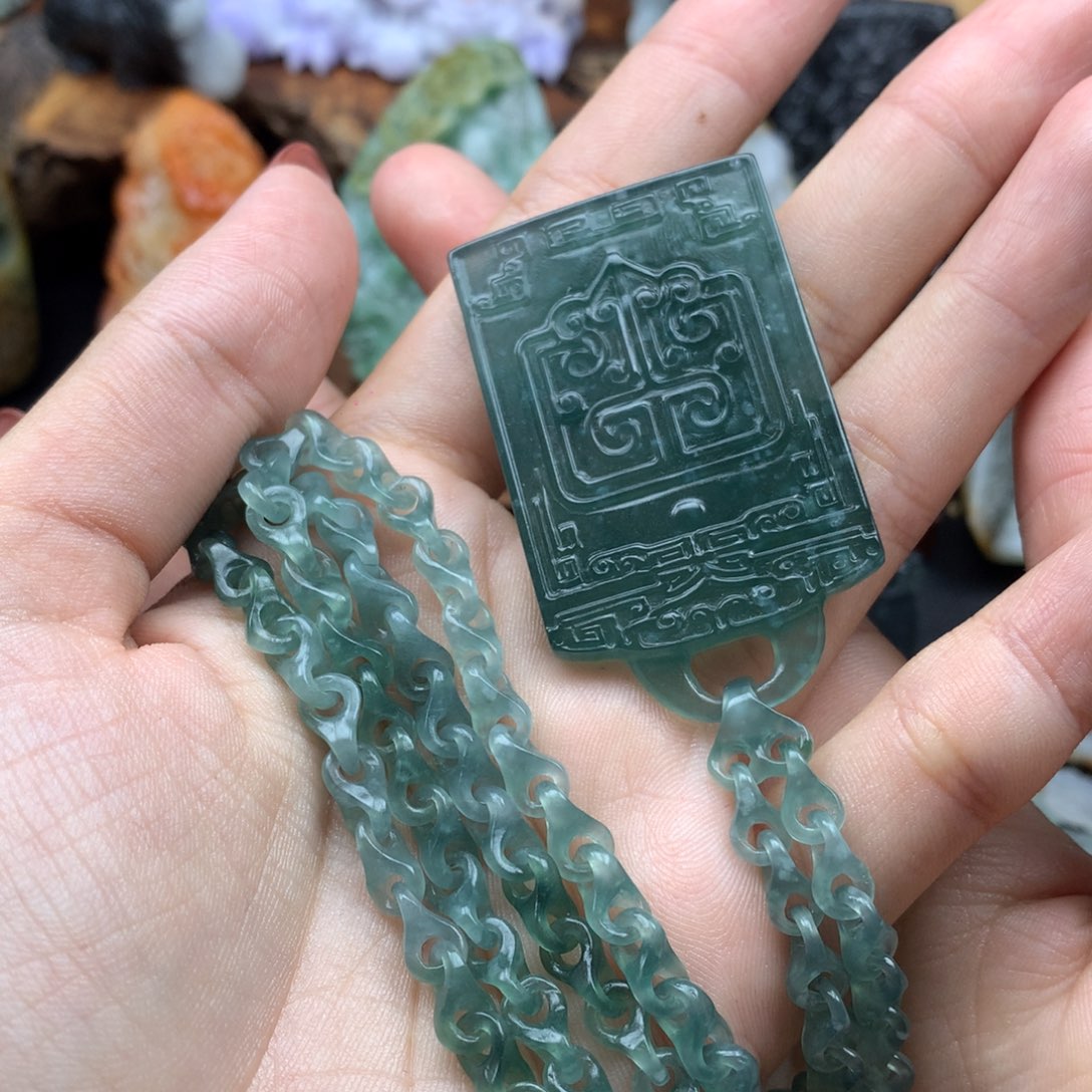羽***迹定制翡翠未镶嵌翡翠