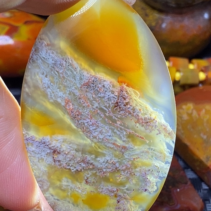 玛瑙/玉髓颈饰未镶嵌