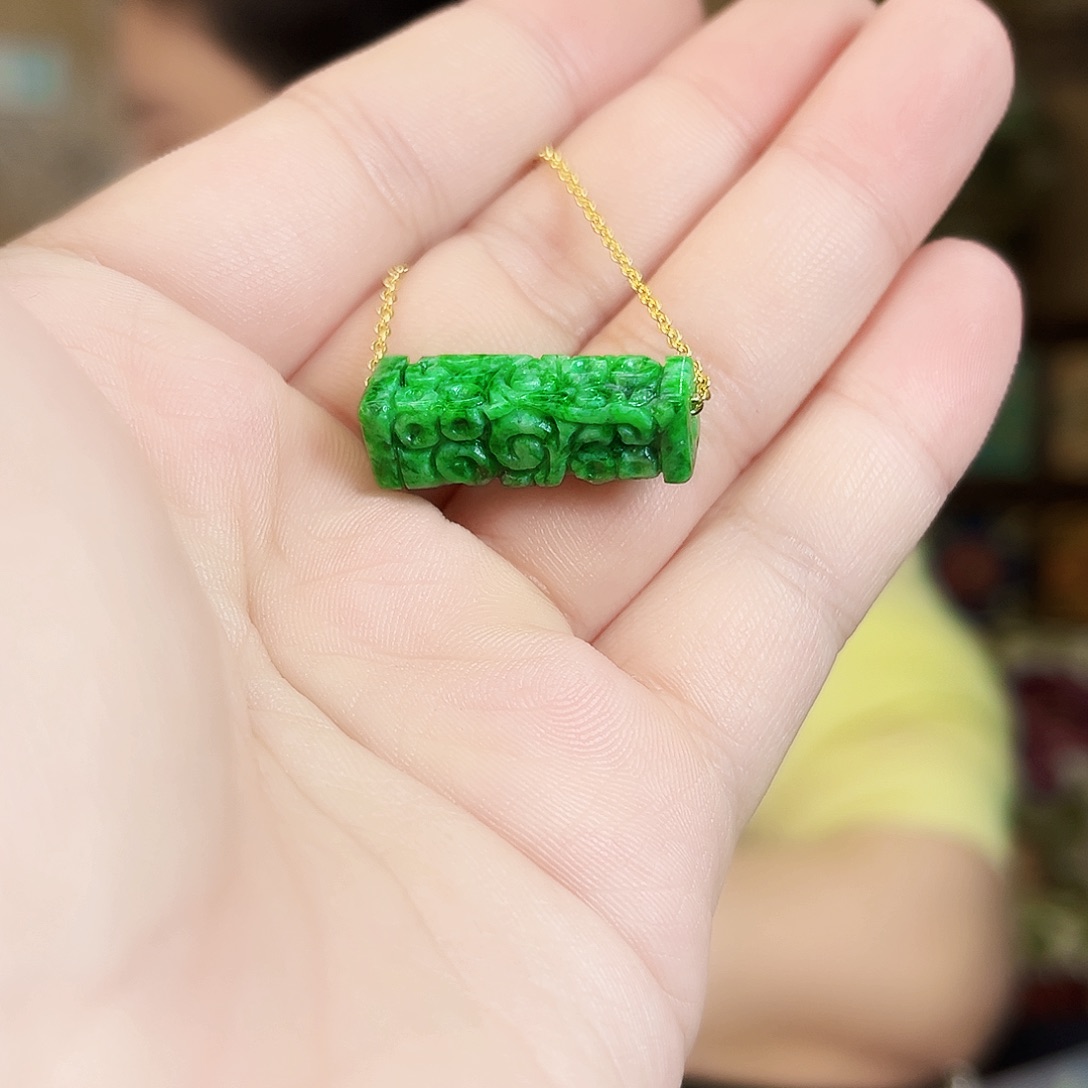 翡翠未镶嵌颈饰多样性发货