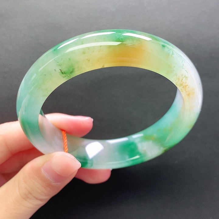 石英质玉未镶嵌手镯