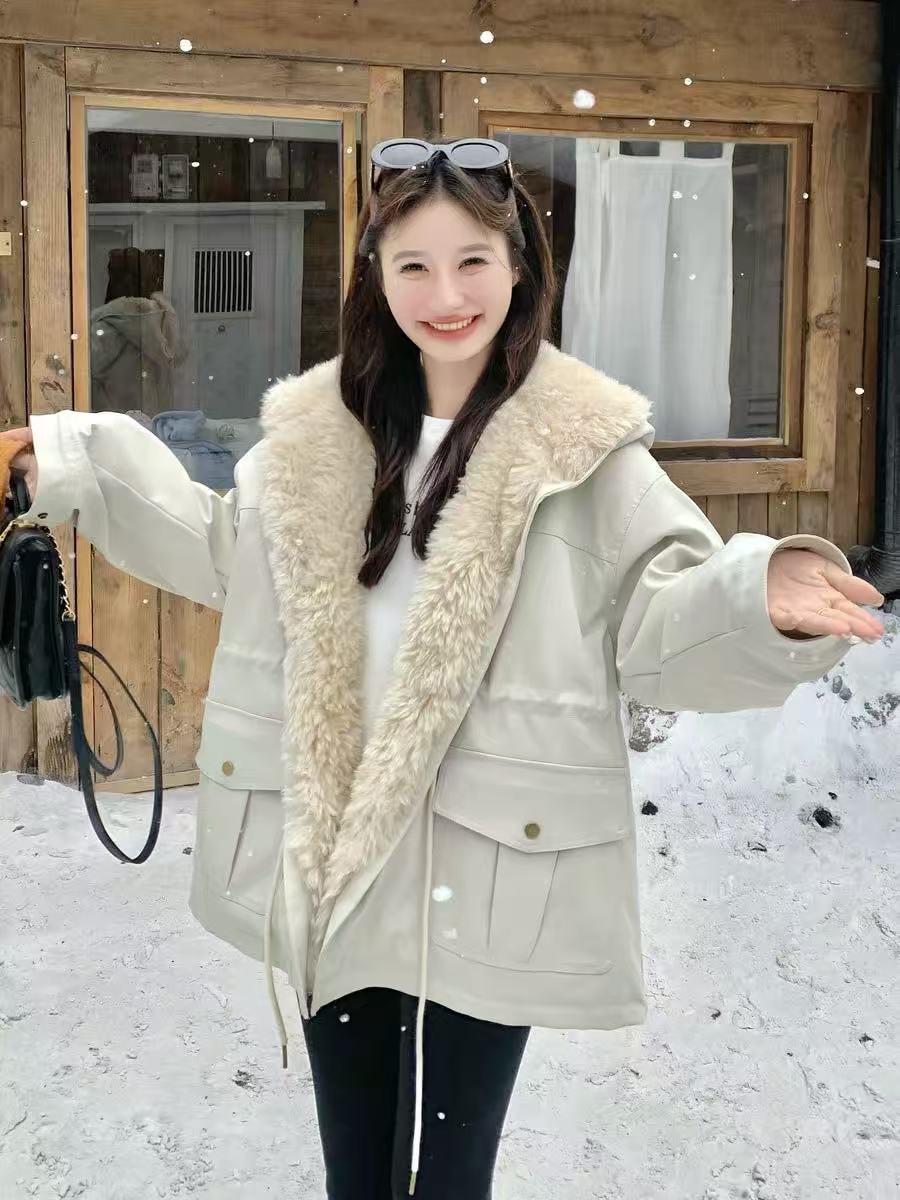 198欧韩风毛茸茸外套加厚外套冬季时尚款