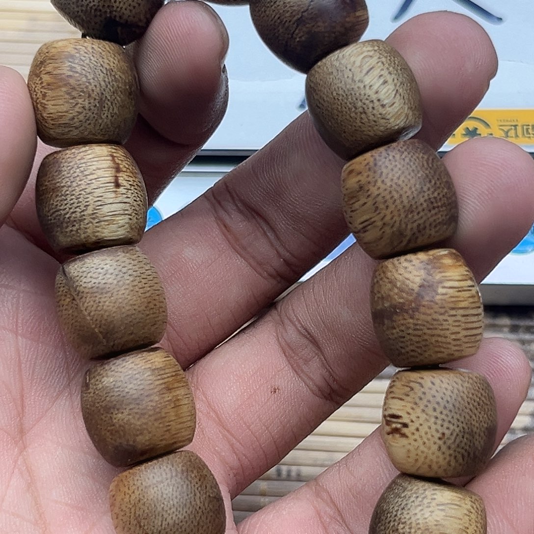 沉香沉香碎屑莺歌绿15mm