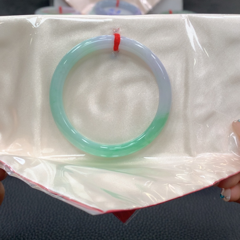 【闪购商品】翡翠手镯未镶嵌翡翠