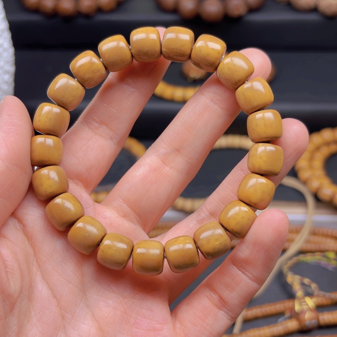 【闪购商品】菩提y**y紫金鼠老型精品