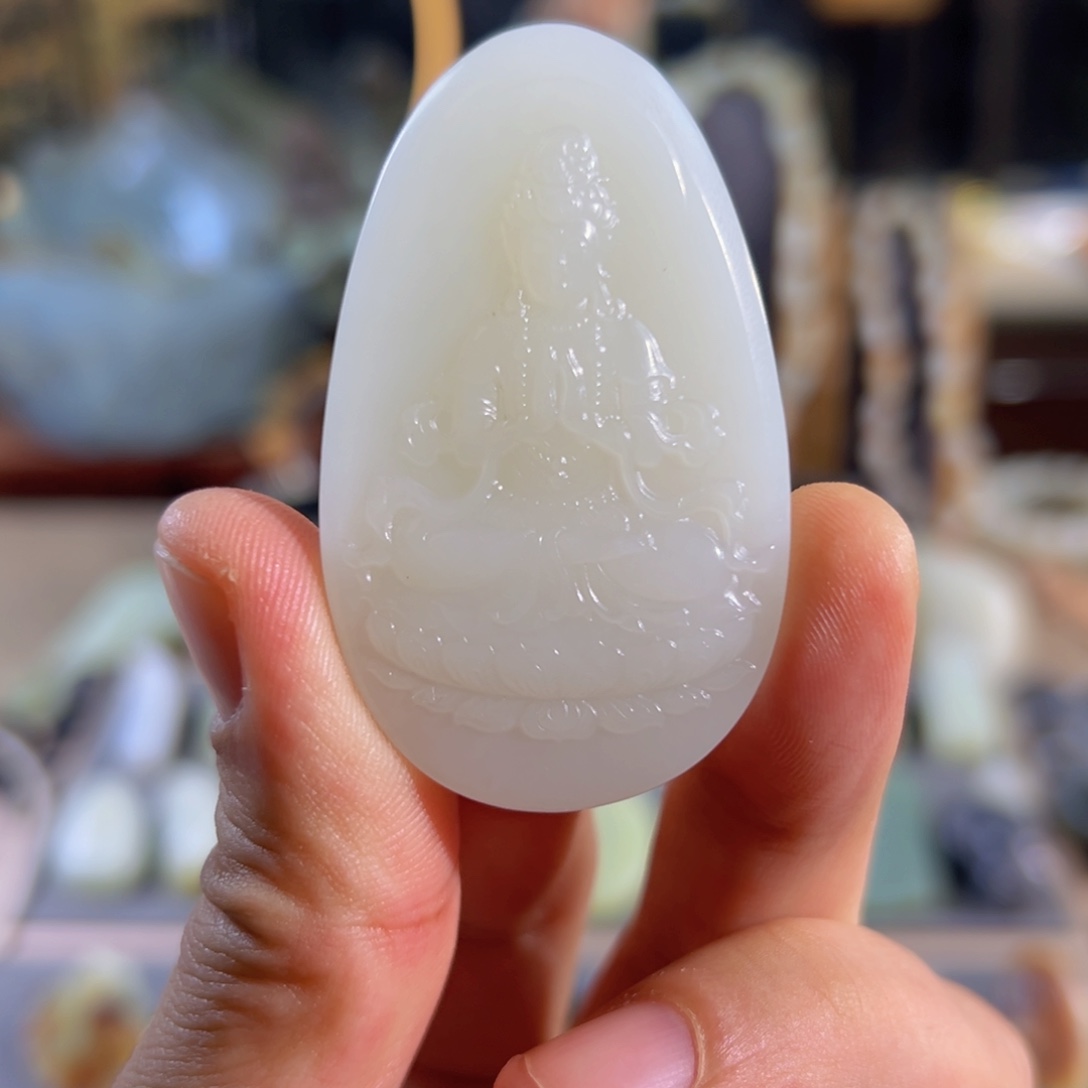 和田玉颈饰未镶嵌且未料