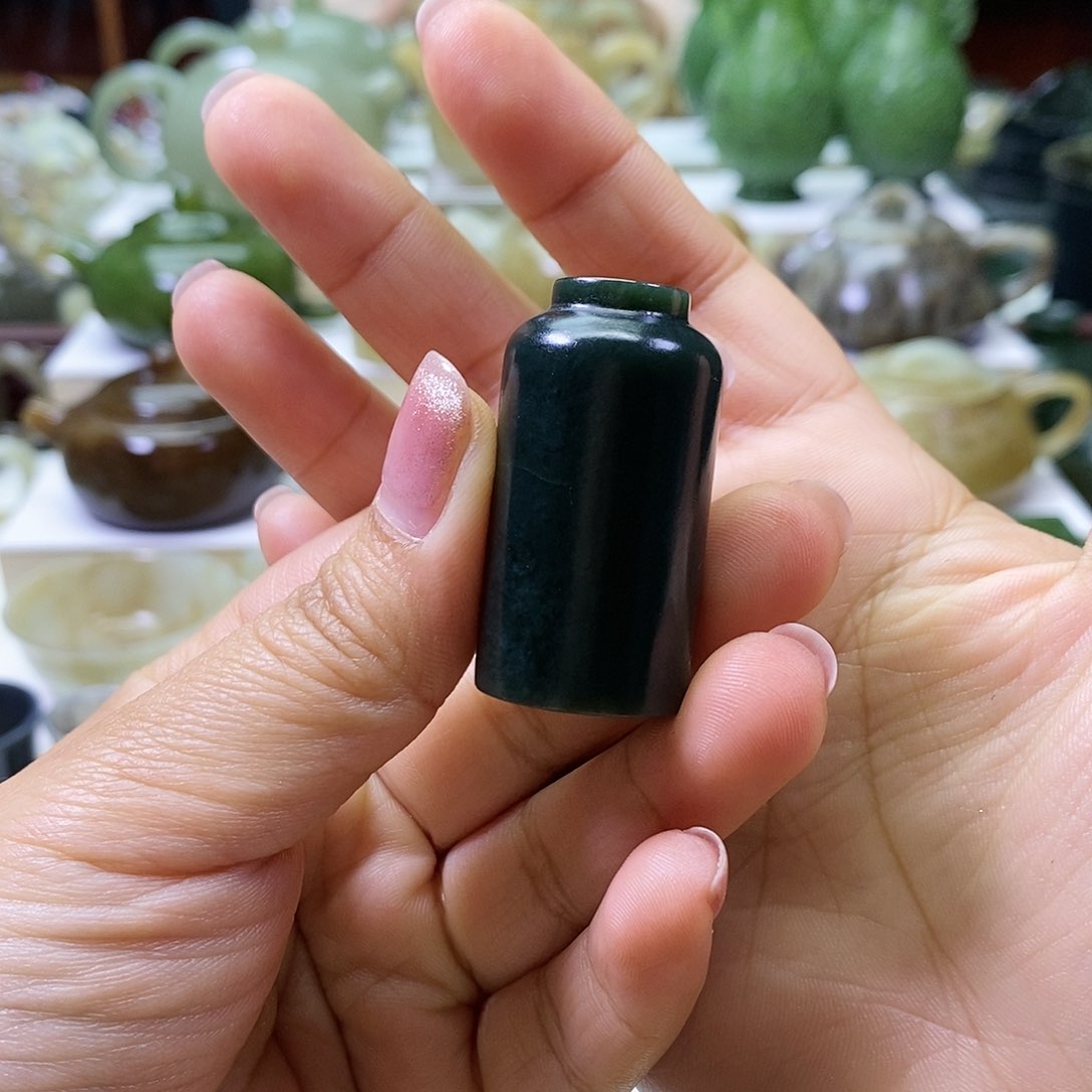 和田玉茶壶 未镶嵌苏***体