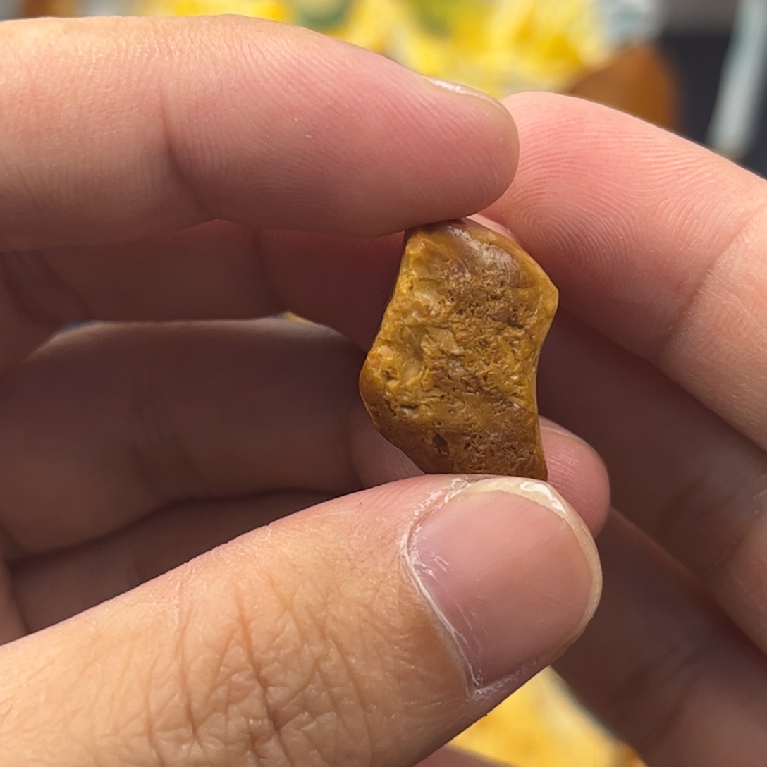定制琥珀未镶嵌蜜蜡定制