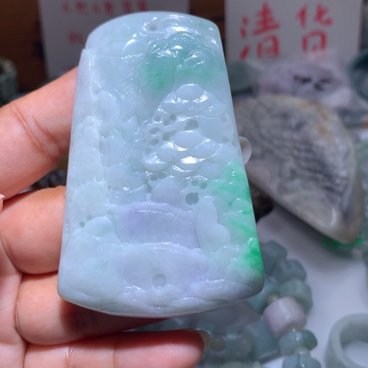 翡翠未镶嵌颈饰保真天然A货翡翠