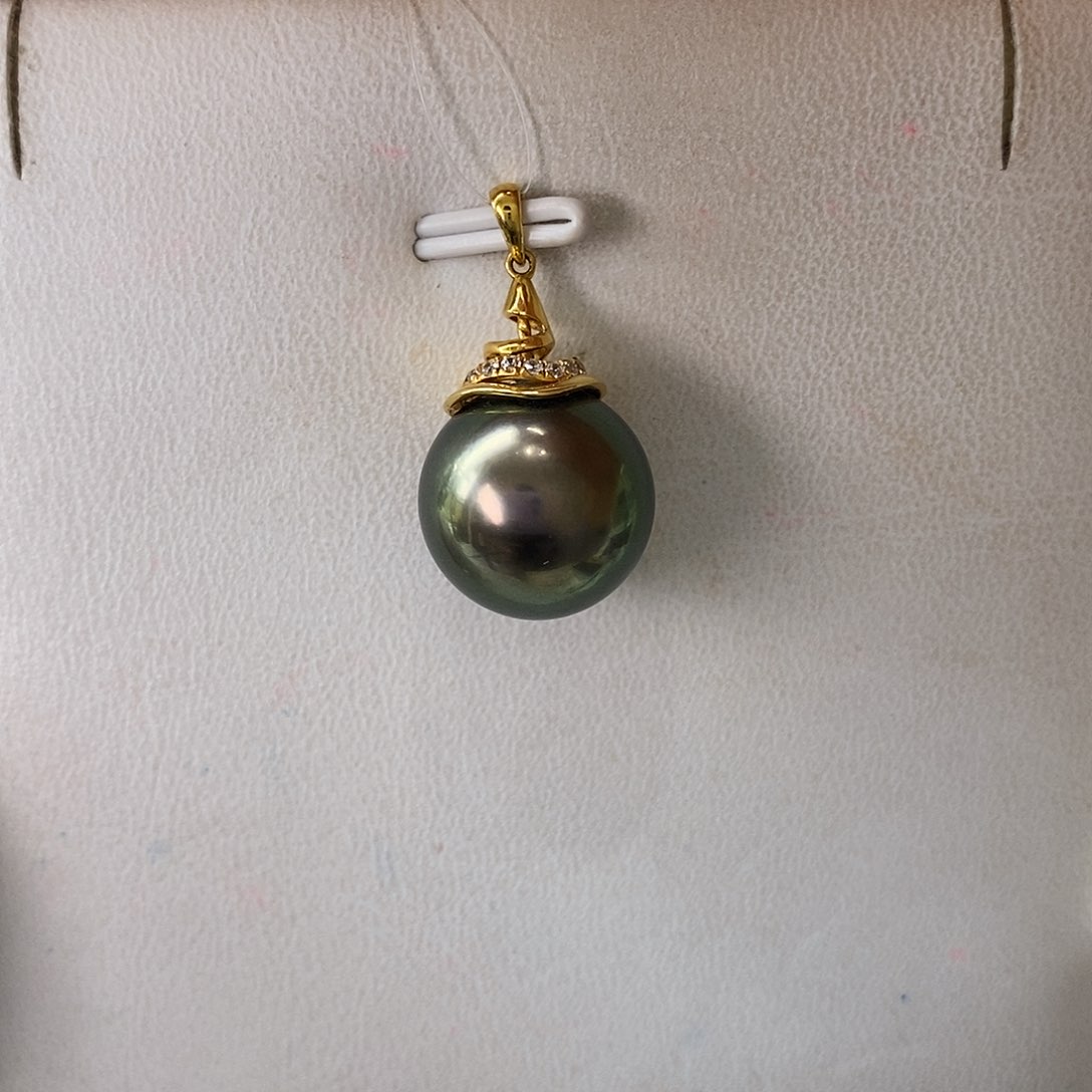 18K金镶嵌海水珍珠吊坠(不含链)大溪地13-14m m