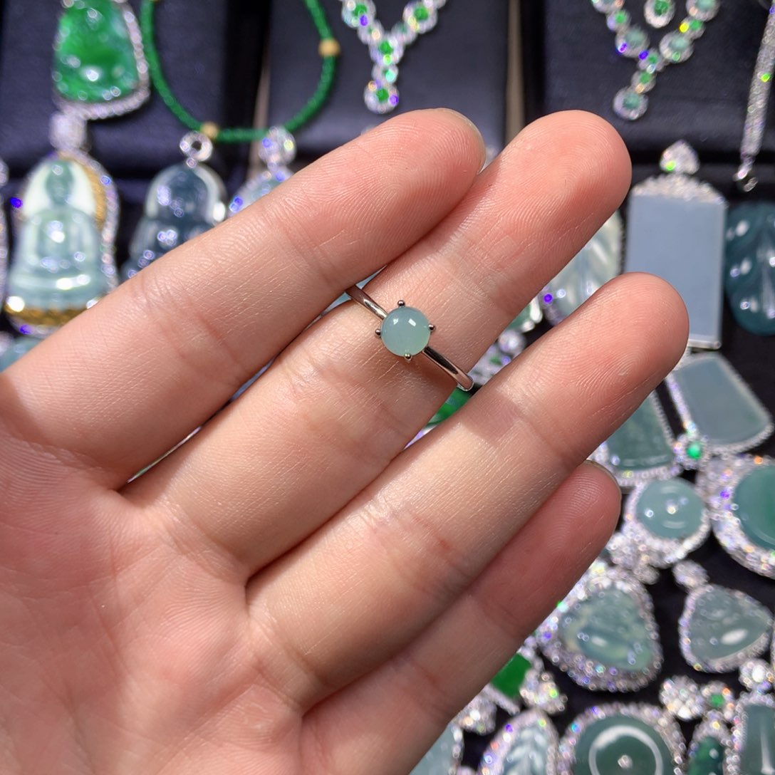 翡翠挂件未镶嵌87766788999