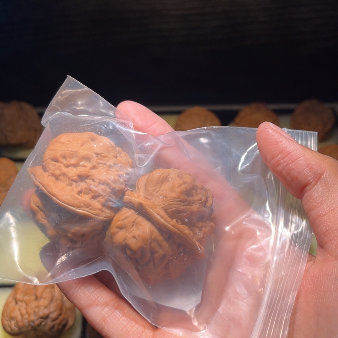 文玩核桃吊坠蛤蟆
