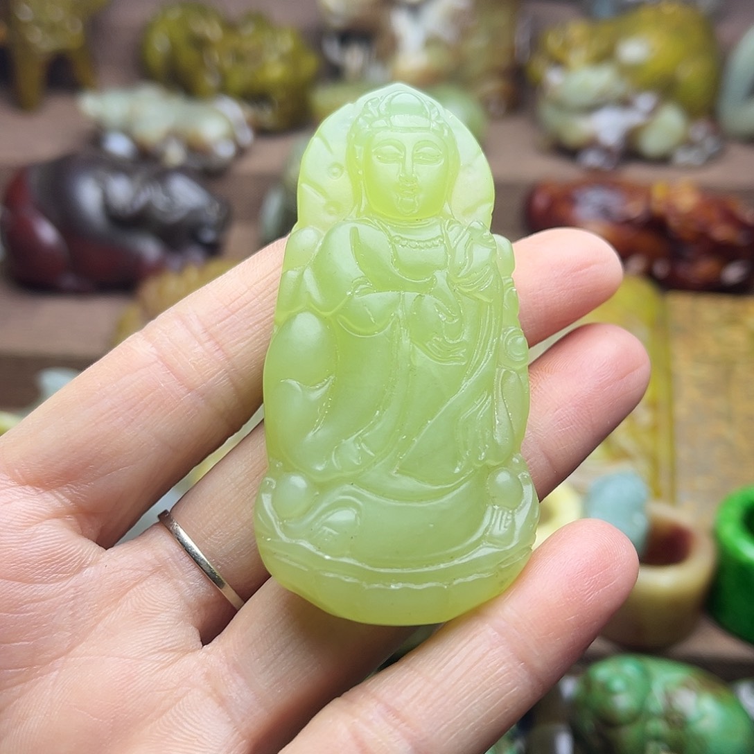 白玉菩提吊坠172。。