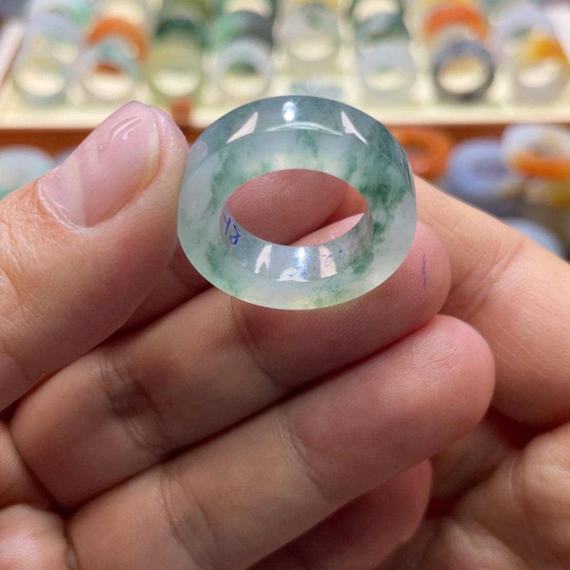 【闪购商品】定制翡翠未镶嵌天然翡翠13-18圈