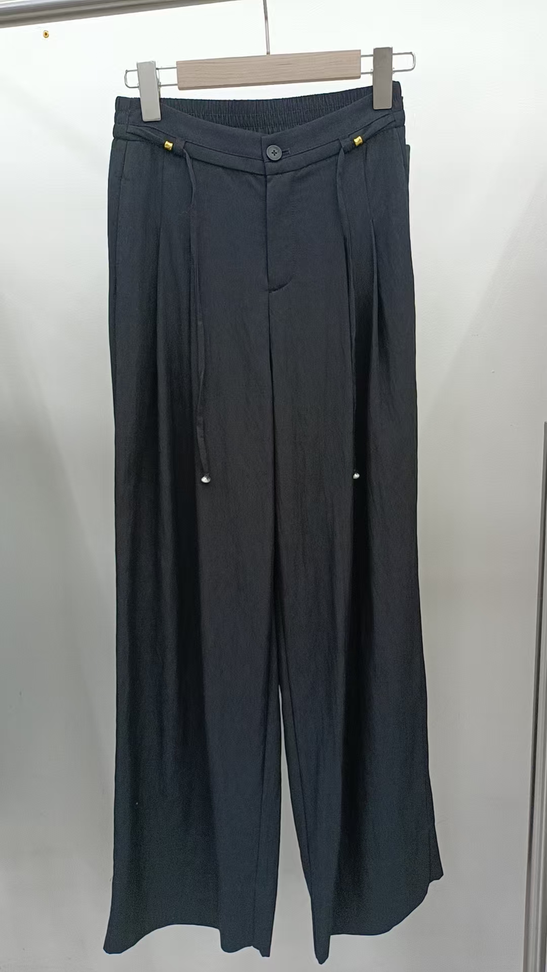 【颐苒】2825宽脚直筒裤简约高腰时尚黑色通勤女士夏季口袋女装