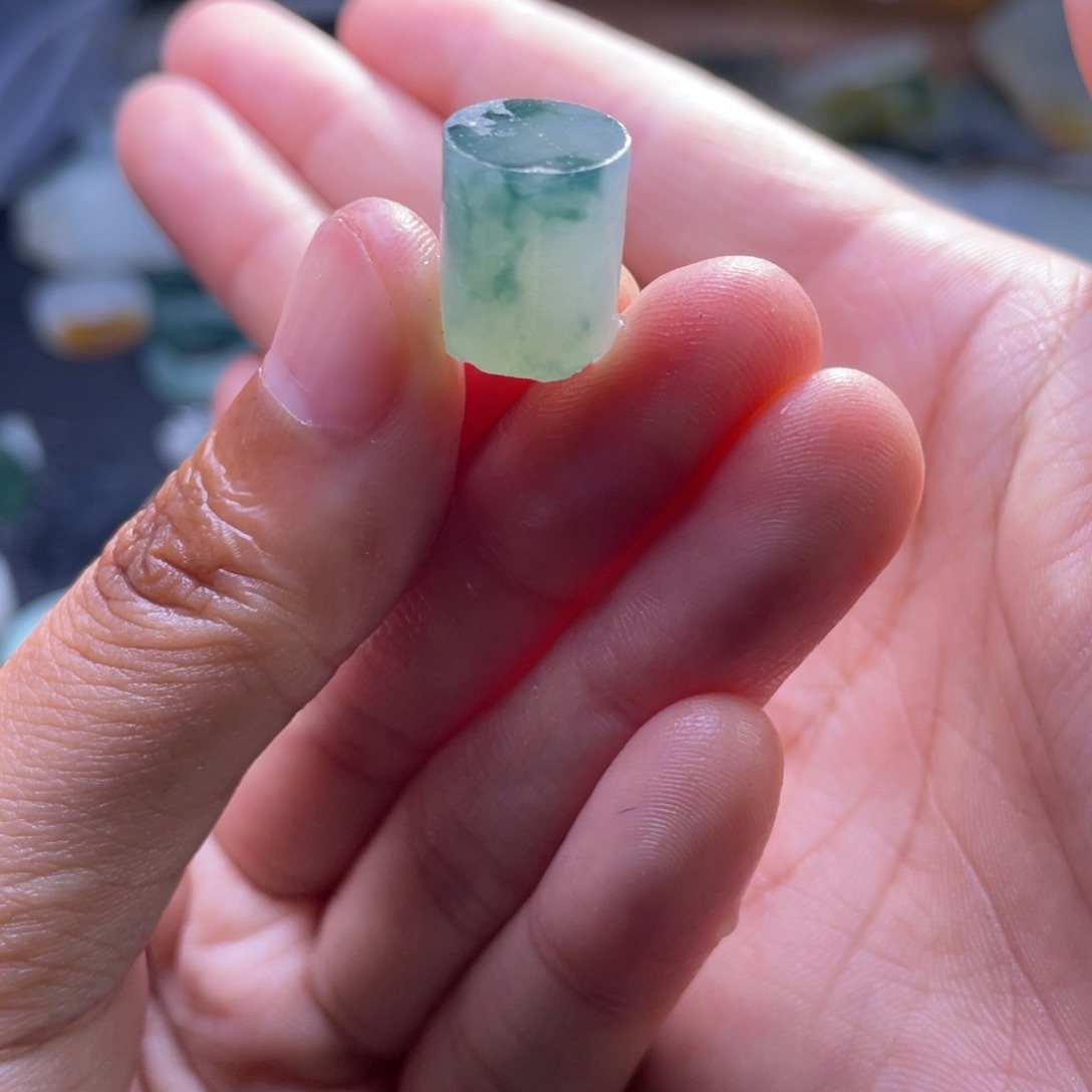 定制翡翠未镶嵌翡翠定制