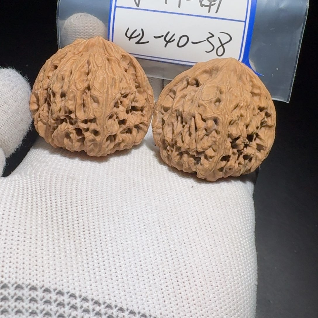 文玩核桃把件8号村将