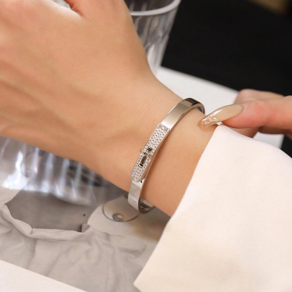 合金手镯 《YY》 kelly半钻 超闪 名媛 气质轻奢贵气 手镯