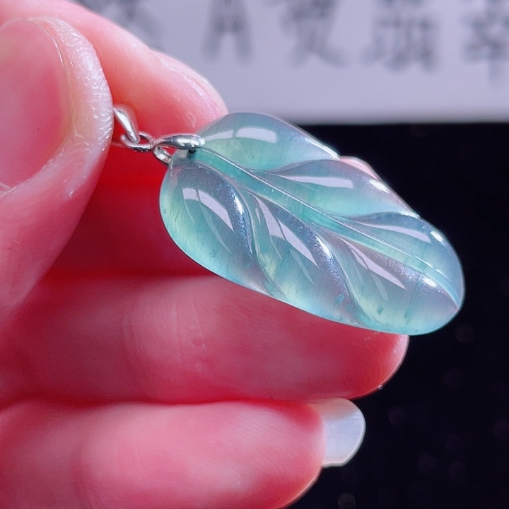 翡翠颈饰未镶嵌999999999