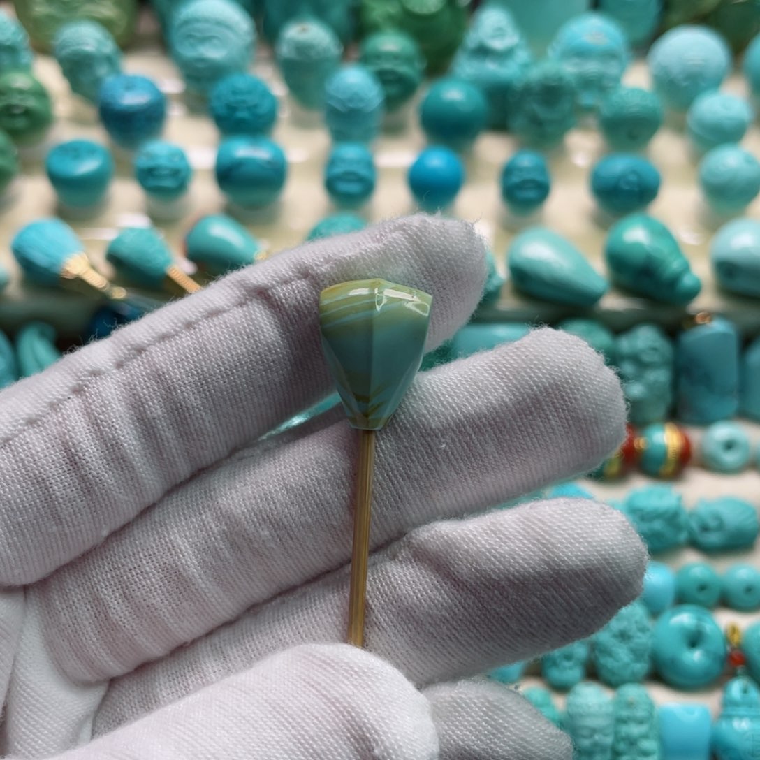 绿松石珠宝奇石未镶嵌