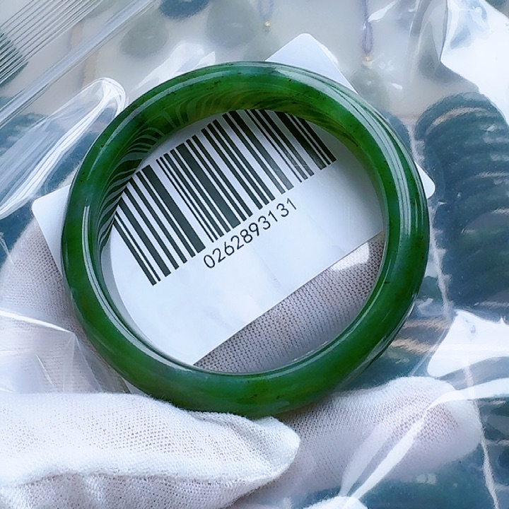 和田玉（碧玉）手镯未镶嵌5859包容