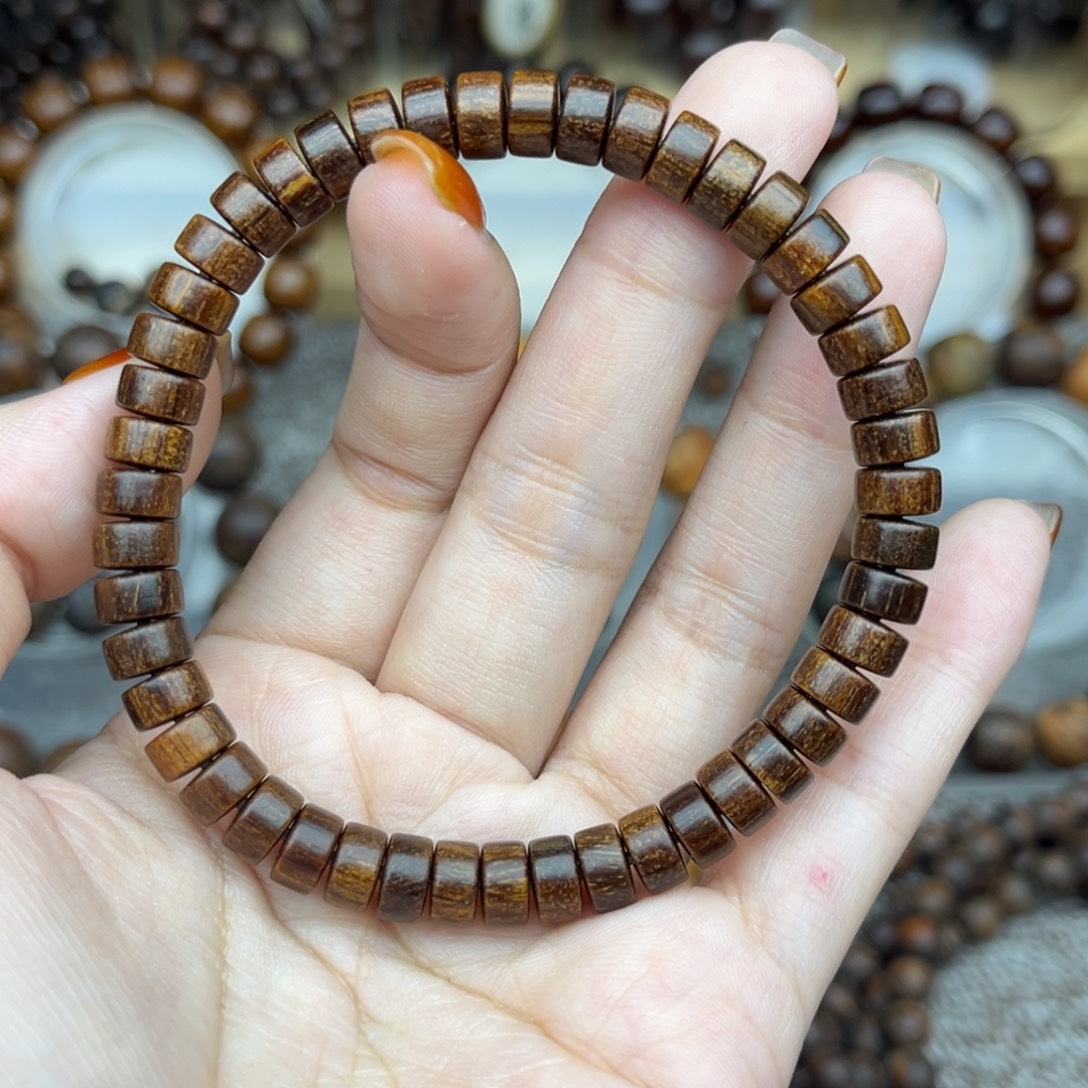 贡木巴布亚4/7星空妖花