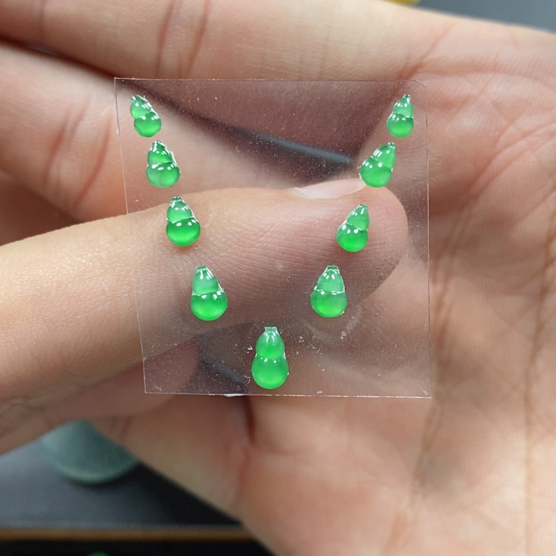 翡翠挂件未镶嵌翡翠珠宝翡翠珠宝