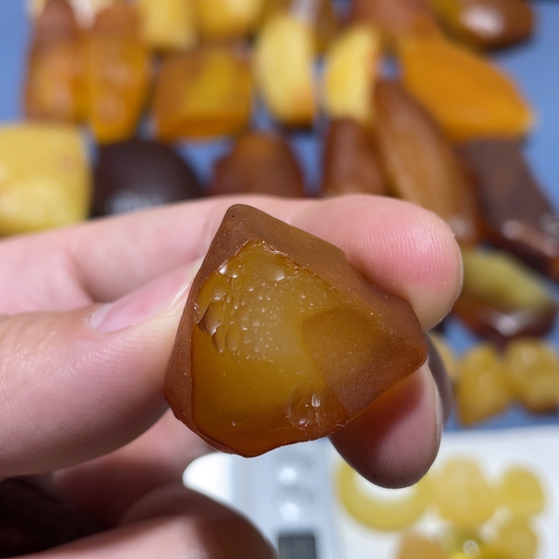 定制蜜蜡未镶嵌珠子