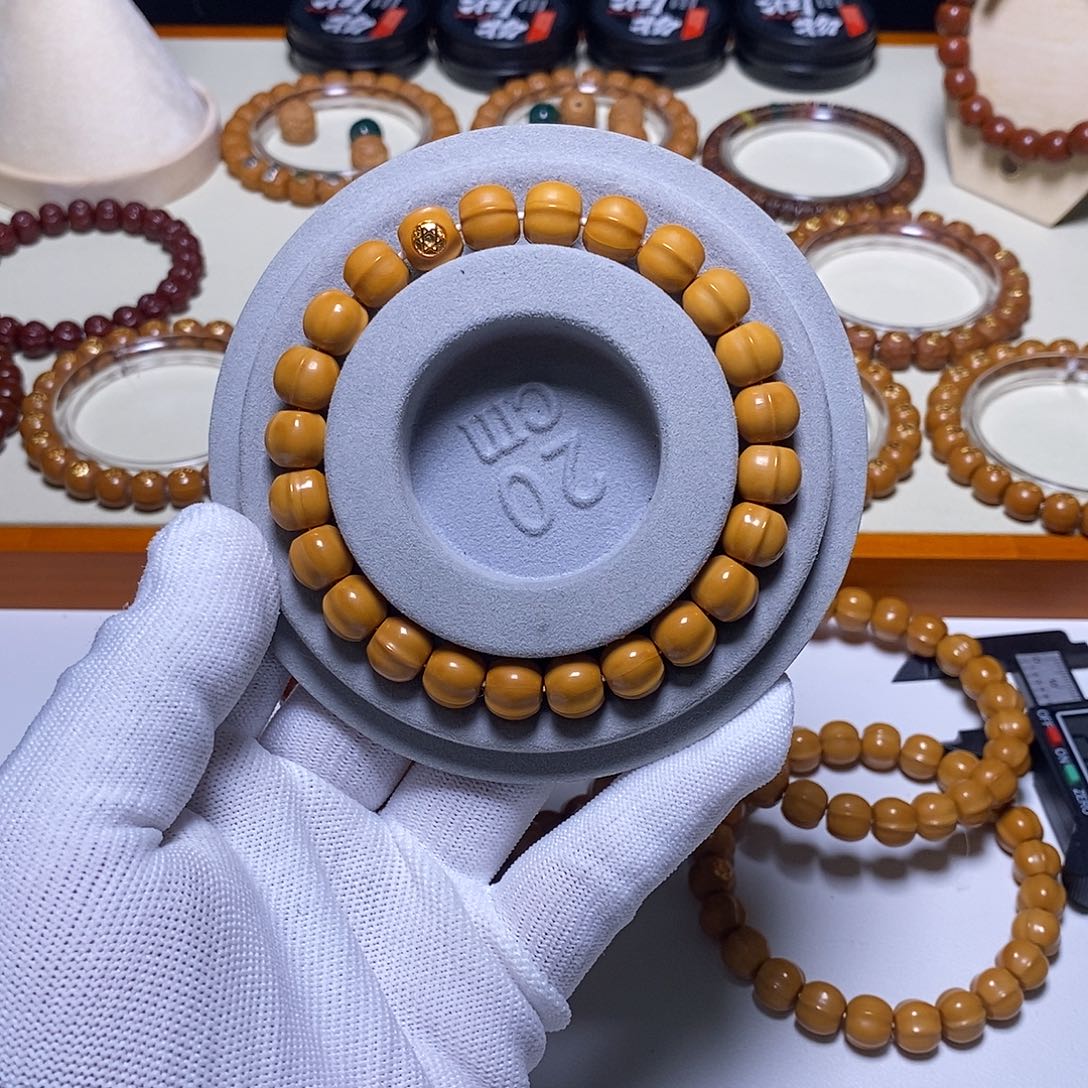 猴头核桃手串三棱鲨鱼鳍10左右12号