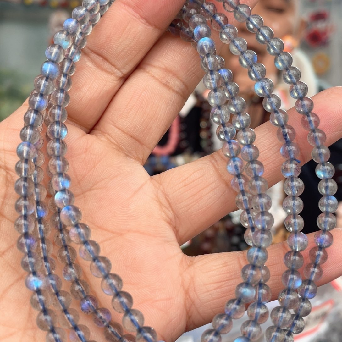 水晶手串未镶嵌5mm左右高品多圈灰月光手串多样性发其一