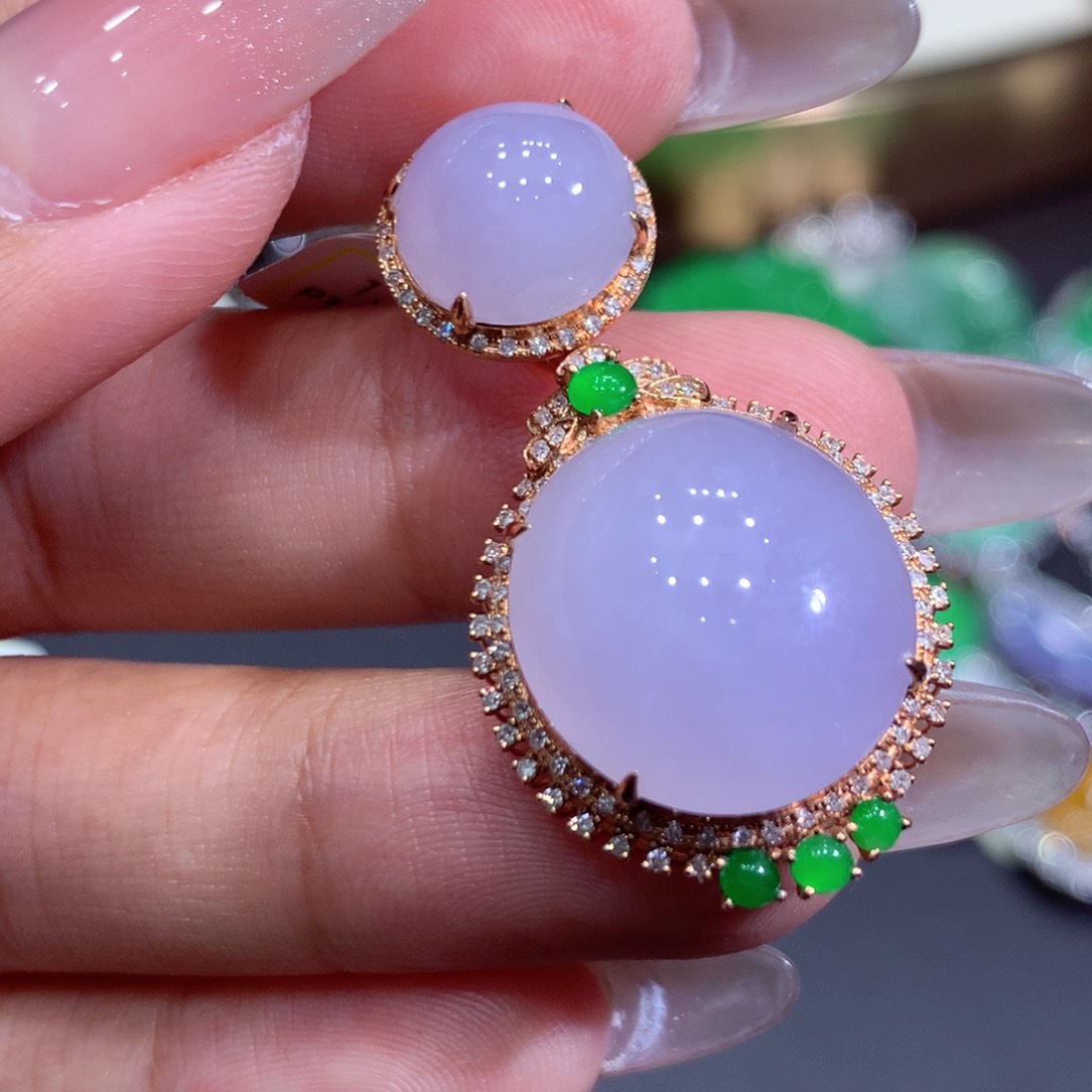 翡翠吊坠(赠链)18K金镶嵌