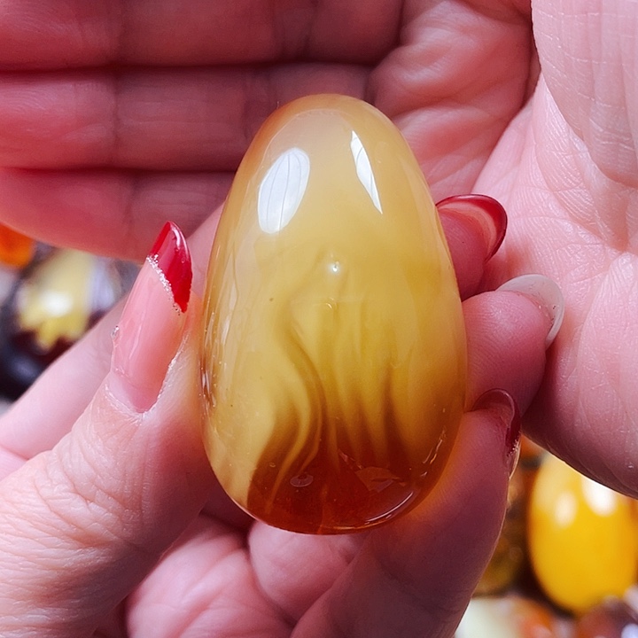 琥珀颈饰未镶嵌吊坠