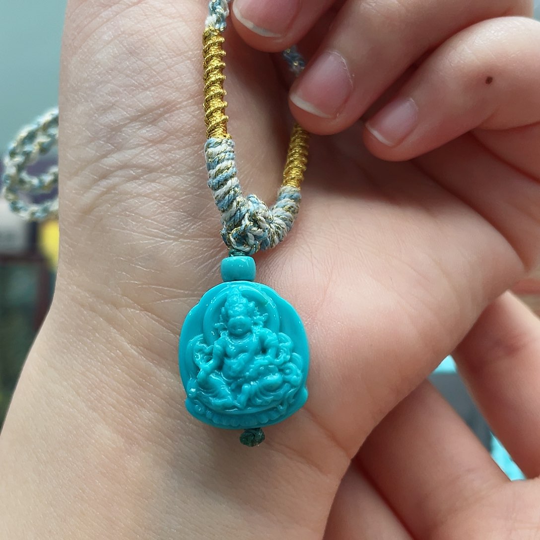 绿松石颈饰未镶嵌