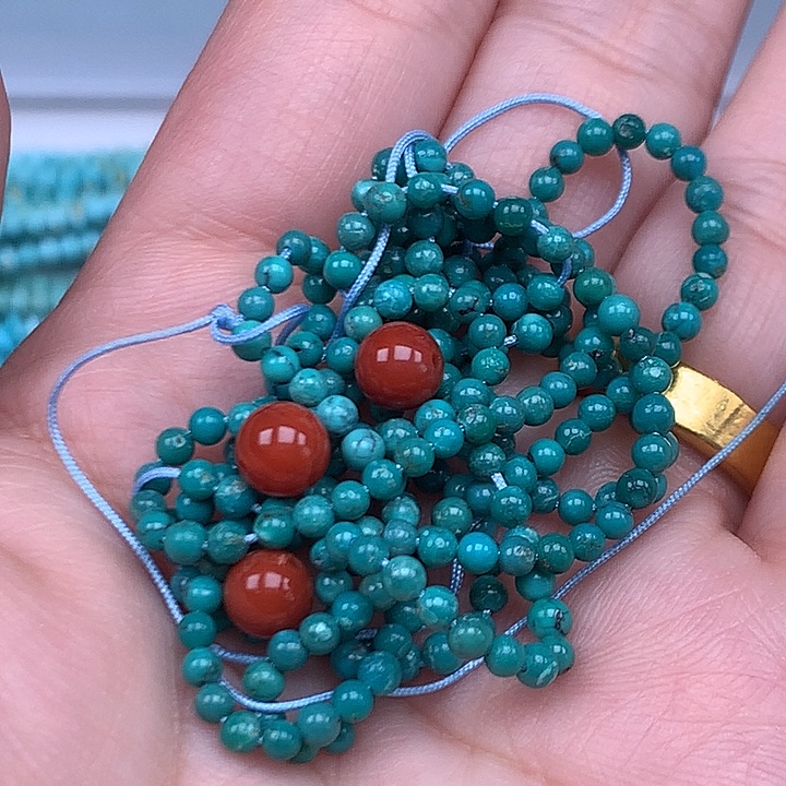 绫***罗南红玛瑙未镶嵌珠宝奇石