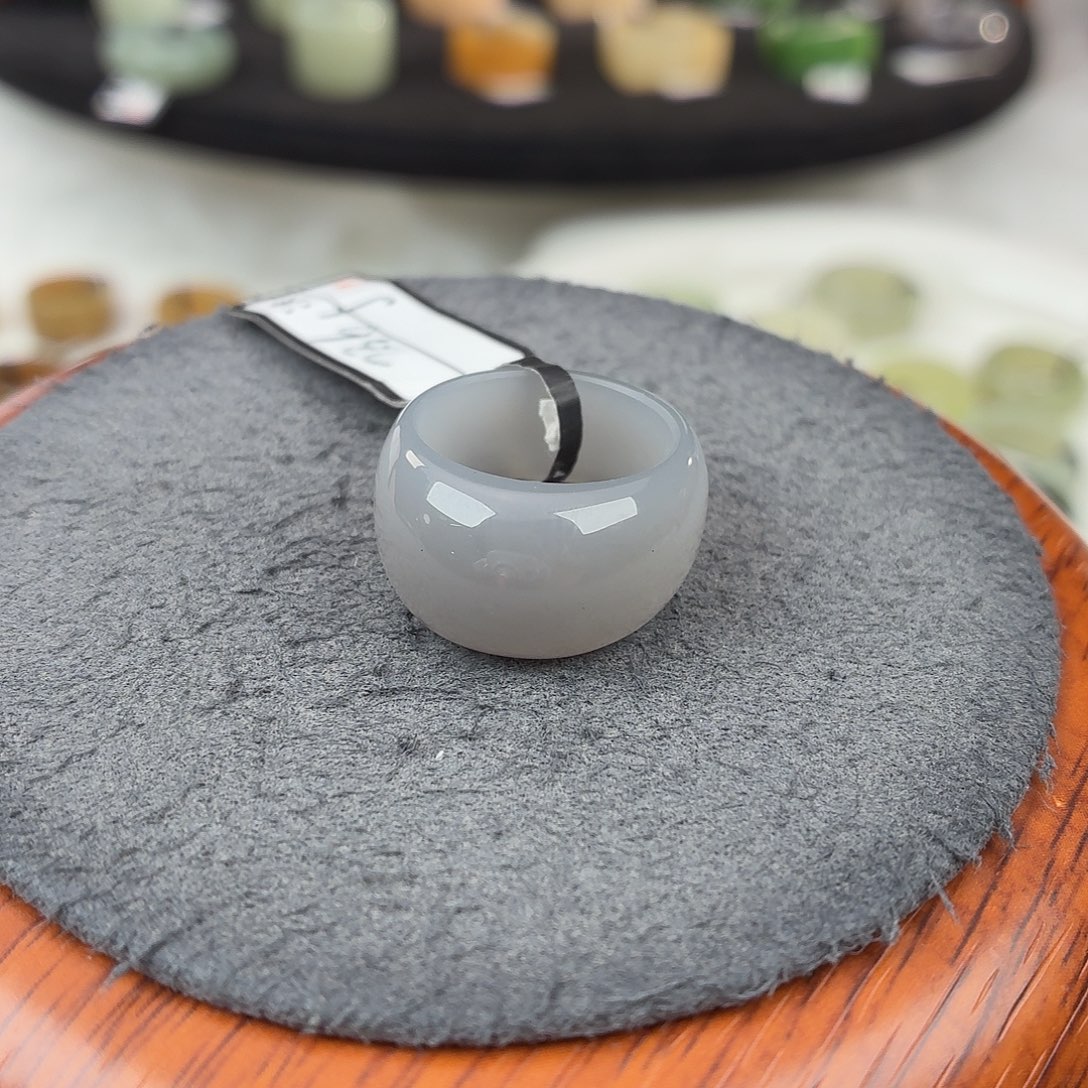 和田玉未镶嵌戒指b13紫馒头16.4不退换