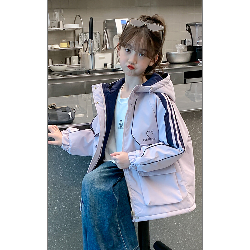 女童冬装外套2025新款洋气儿童装秋冬季夹棉加厚派克服冲锋衣7732