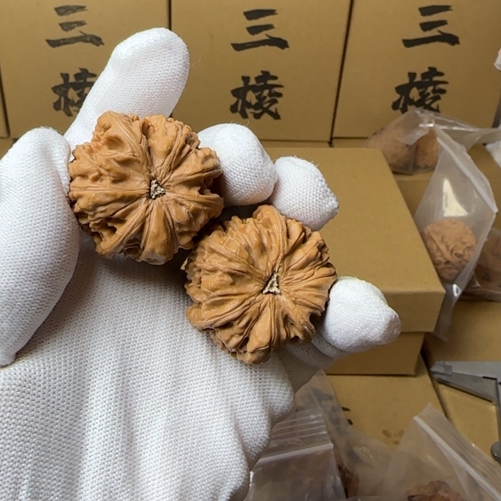 文玩核桃吊坠丁*锟简单包装39尺寸微修玉龙三棱