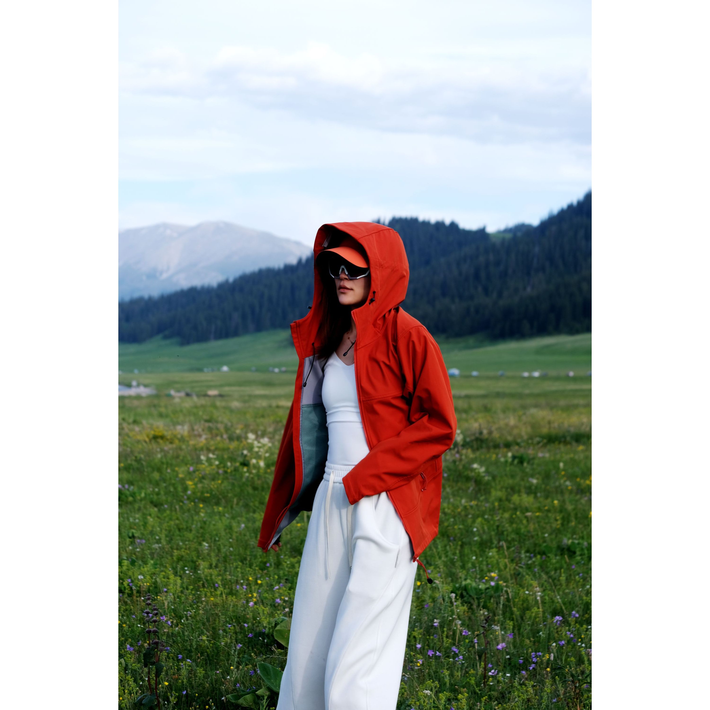 HUMBLE STONE悍石 立体剪裁 户外三防 软壳冲锋外套24188寂廖橙