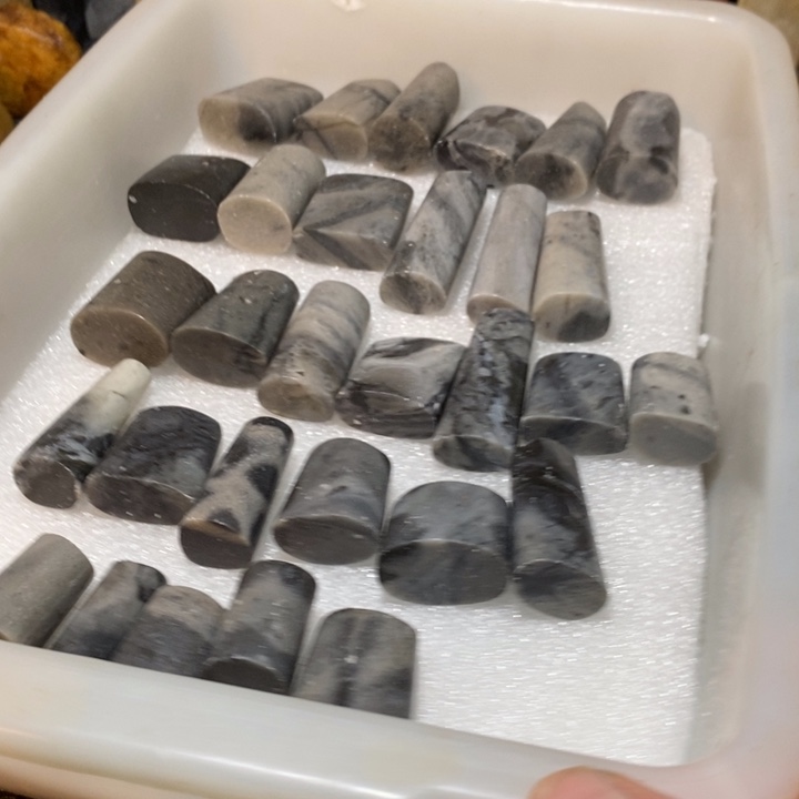 昌化鸡血石印章石