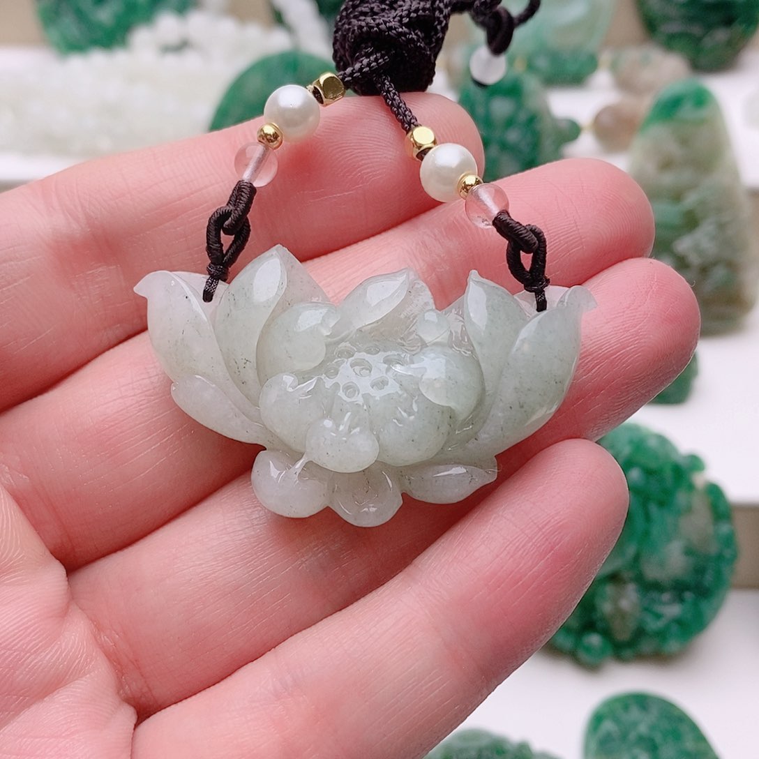 独山玉吊坠未镶嵌