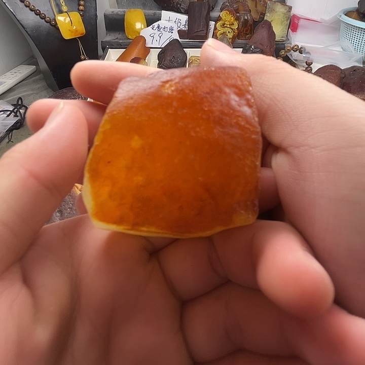 未镶嵌定制琥珀纯天然蜜蜡吊坠