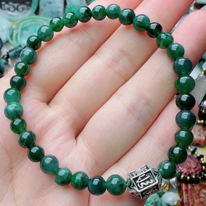 翡翠未镶嵌颈饰天然A货24