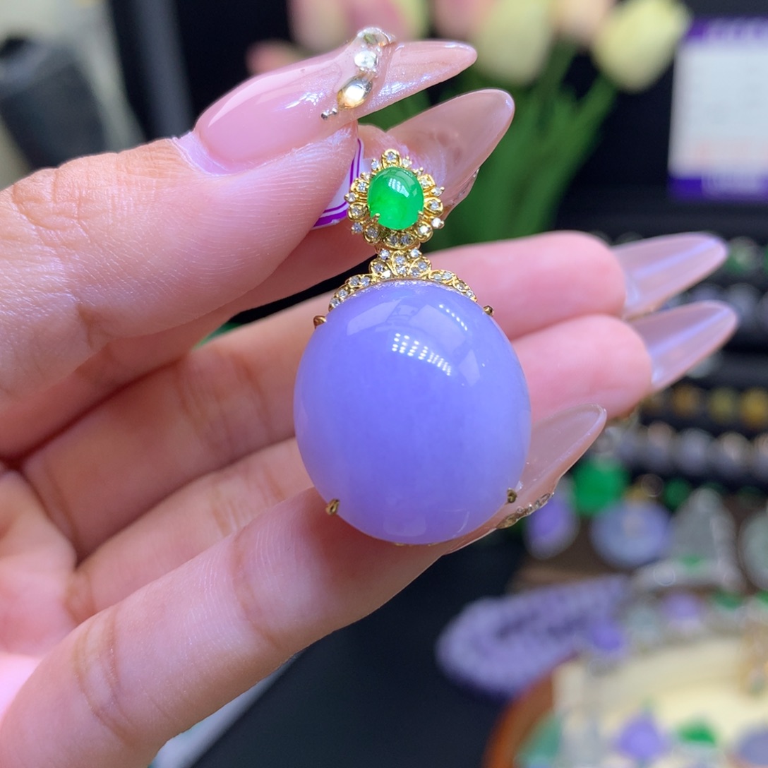 翡翠颈饰18K金镶嵌天然