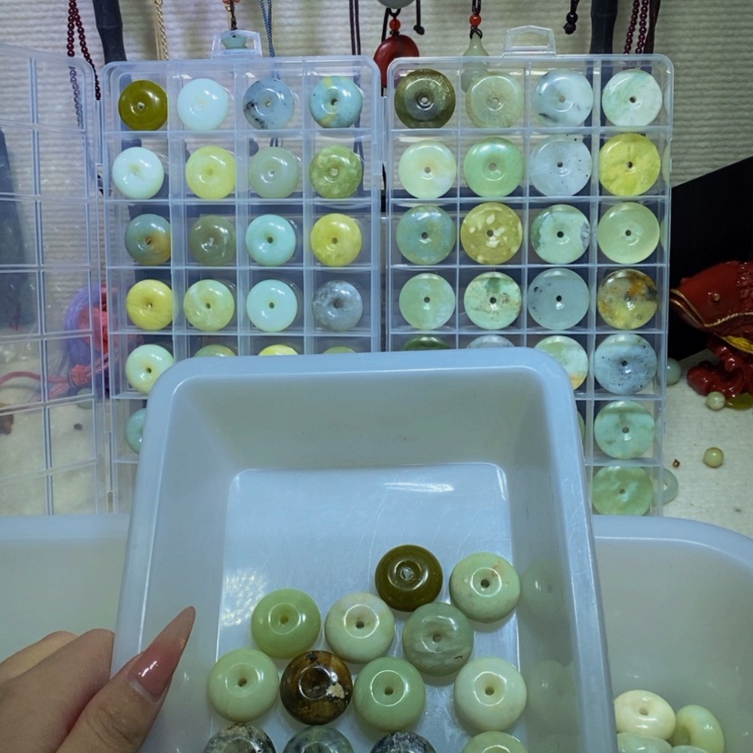 【闪购商品】蛇纹石玉其他未镶嵌327