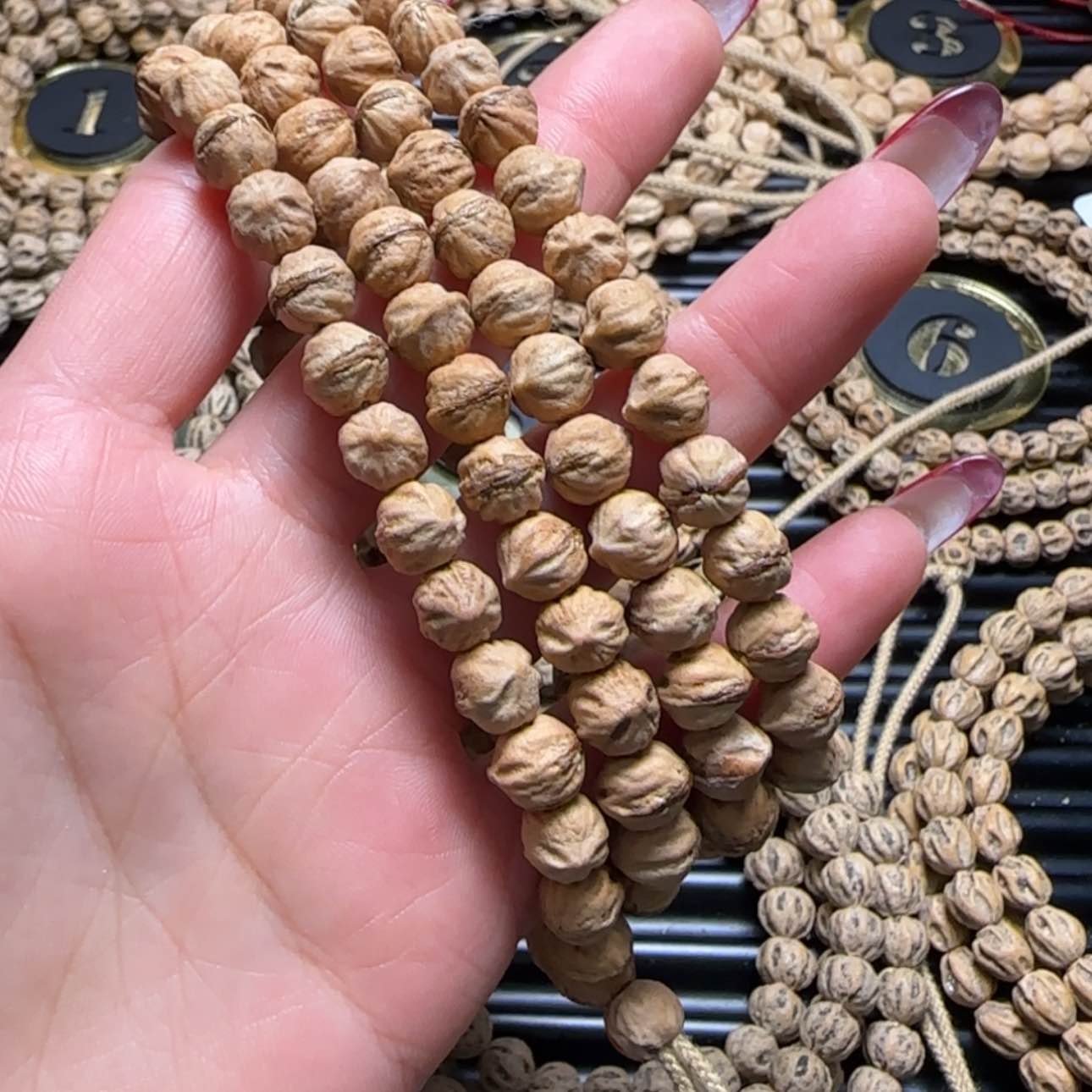 【闪购商品】柏香籽/百香籽吊坠瓦**斯