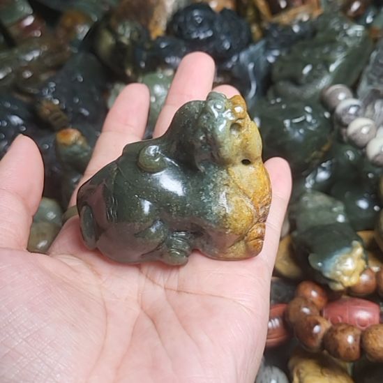 岫岩河磨玉（透闪石质玉）未镶嵌挂件