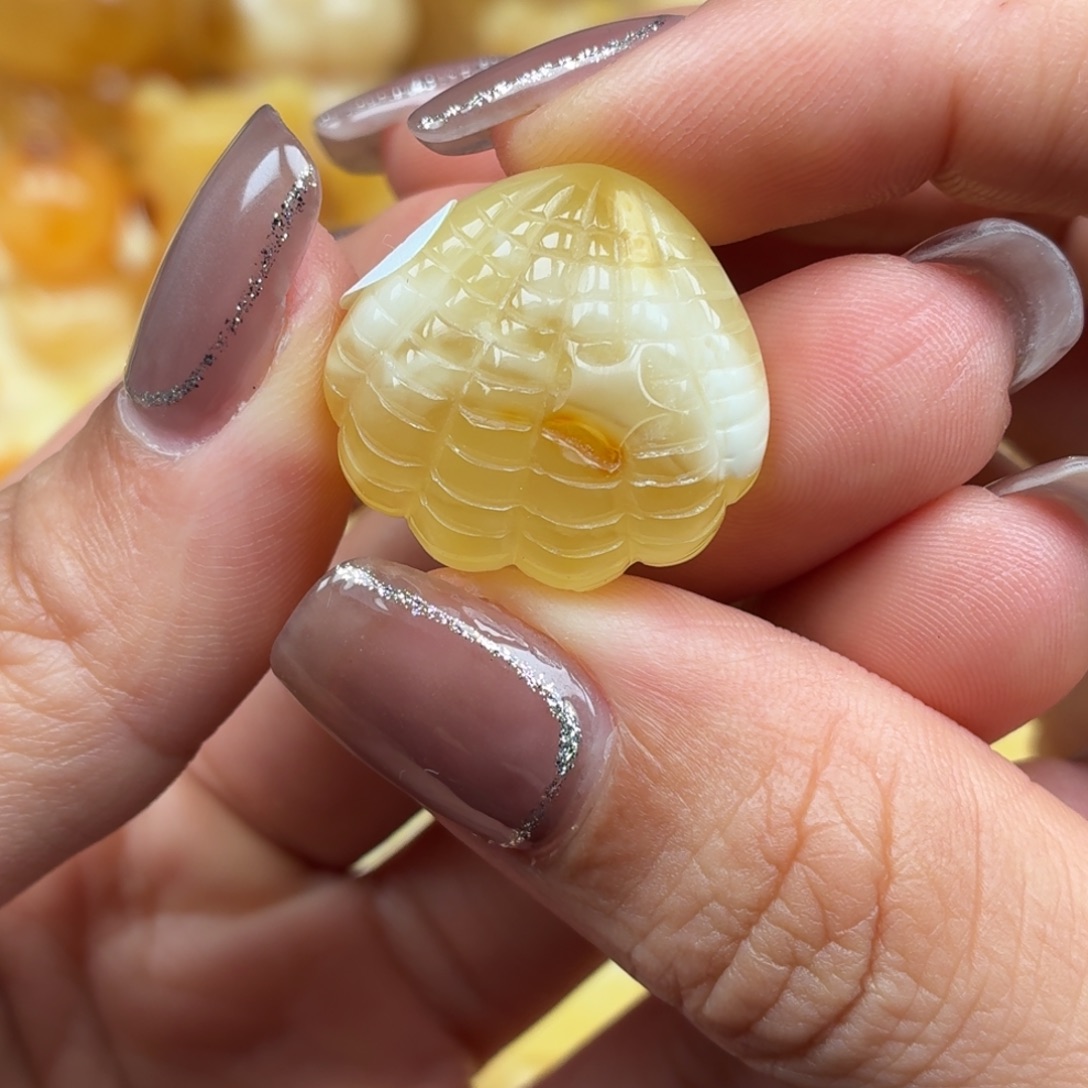 裸石琥珀未镶嵌蜜蜡