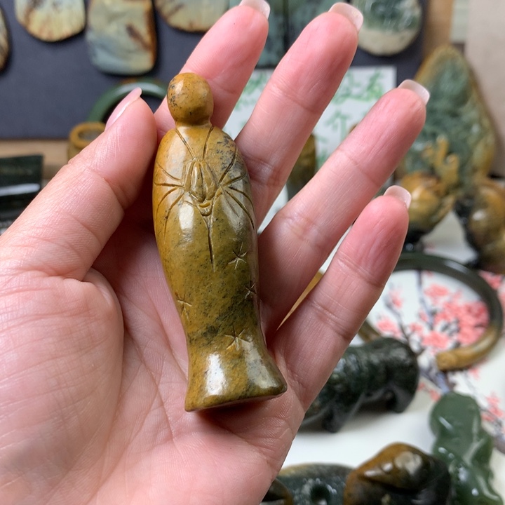 岫岩河磨玉（透闪石质玉）手把未镶嵌鸣**白