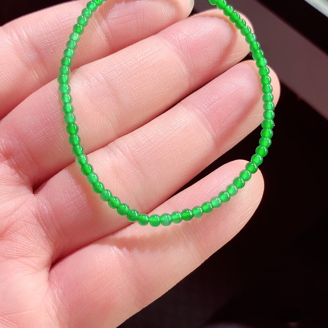 翡翠手链未镶嵌天然翡翠手链未镶嵌